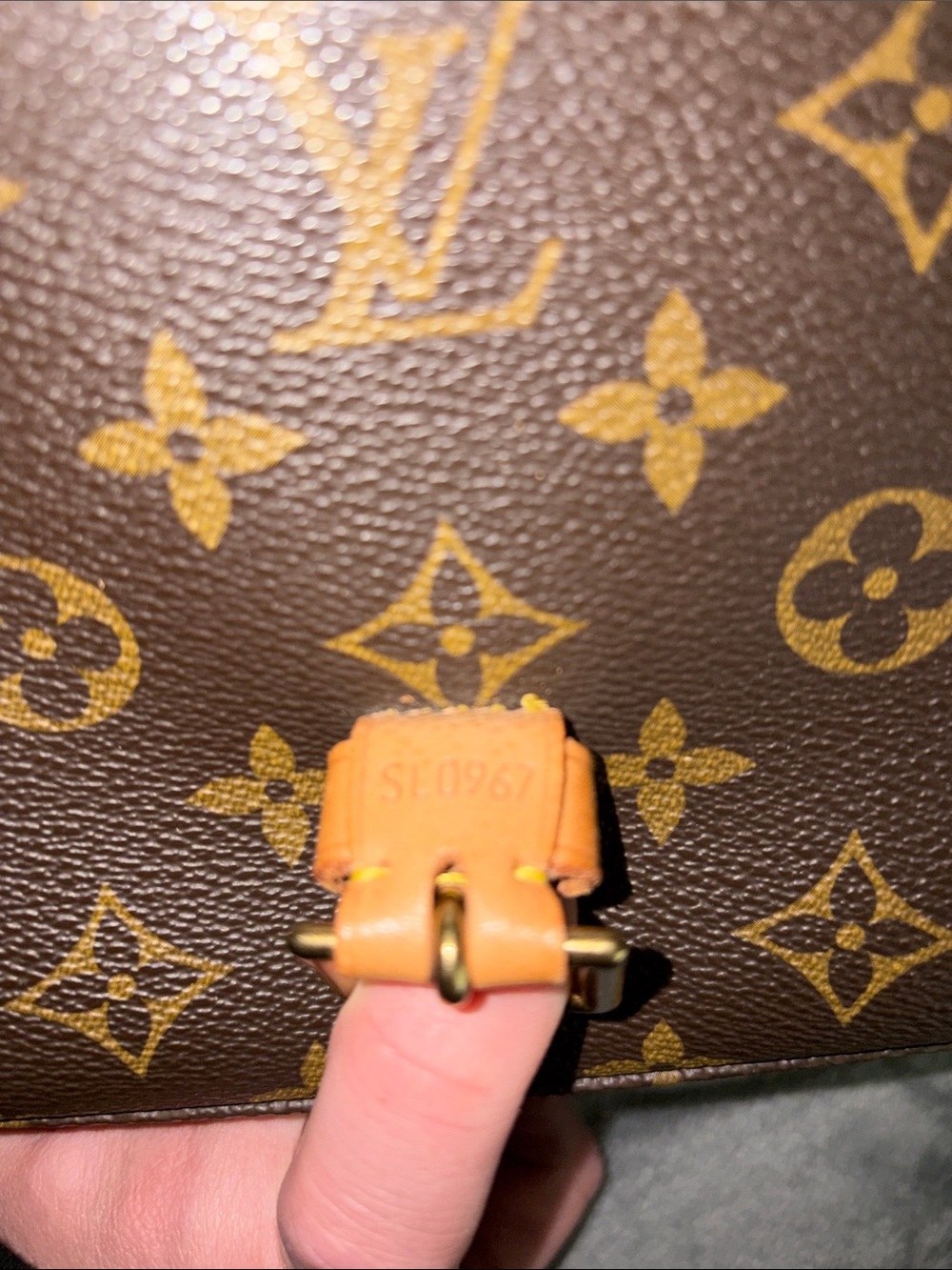 Louis Vuitton Monogram Envelope Crossbody Bag - Brown & Tan - Picture 4 of 11